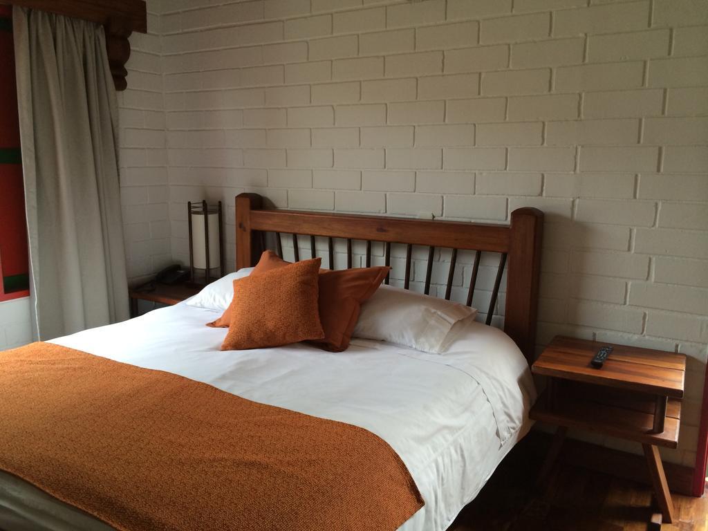Termales El Otono Hotel La Enea Kültér fotó A bedroom at the hotel